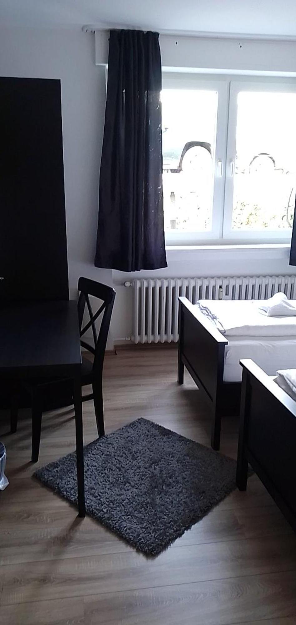 Gz Hostel Бонн Экстерьер фото