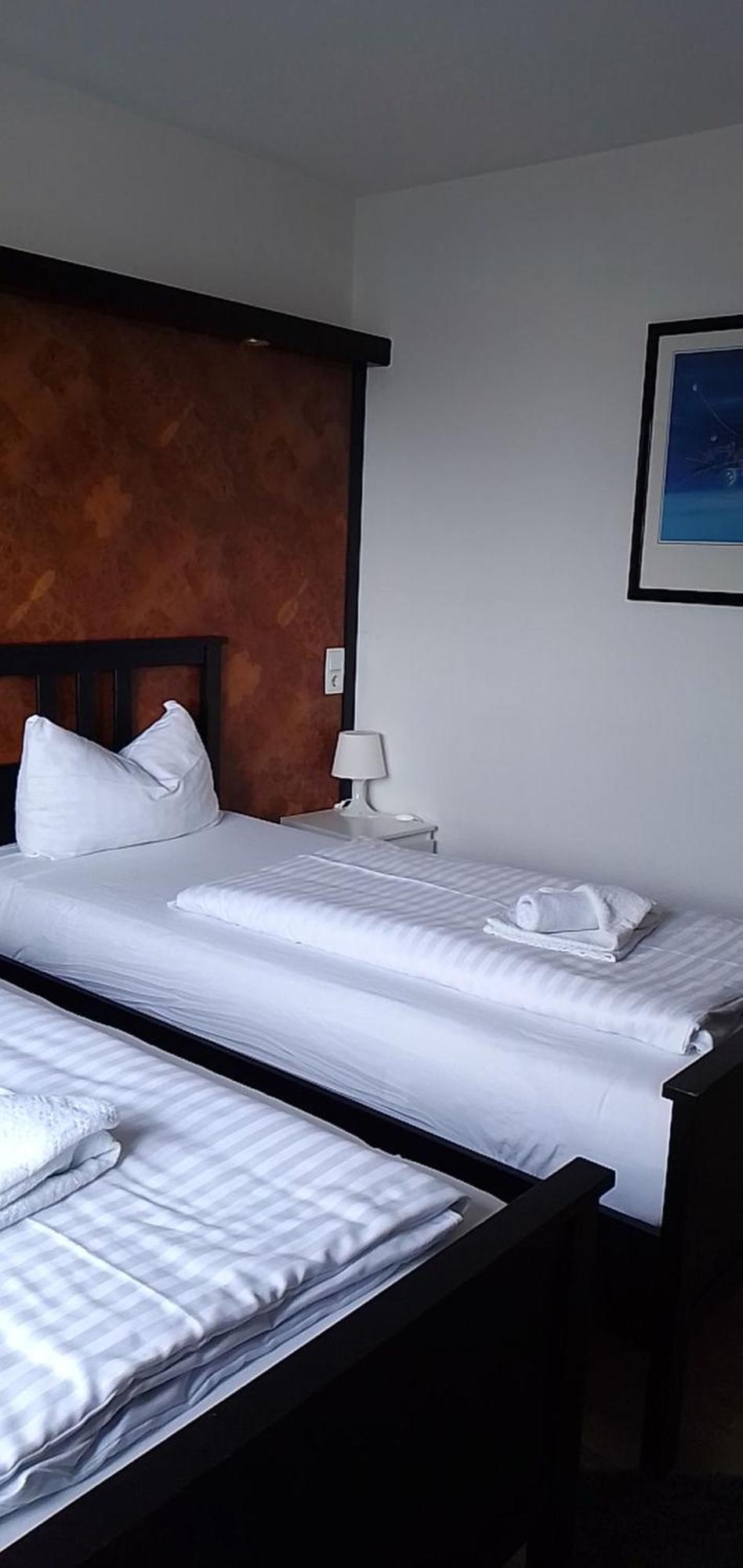 Gz Hostel Бонн Экстерьер фото