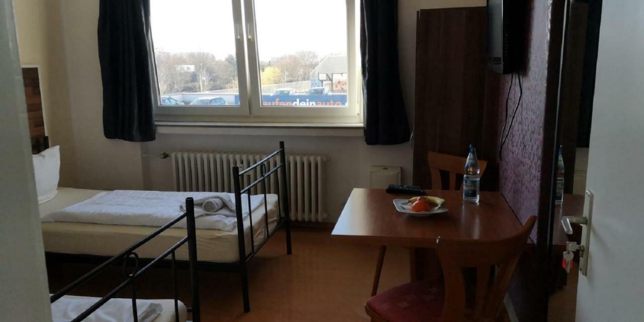 Gz Hostel Бонн Экстерьер фото