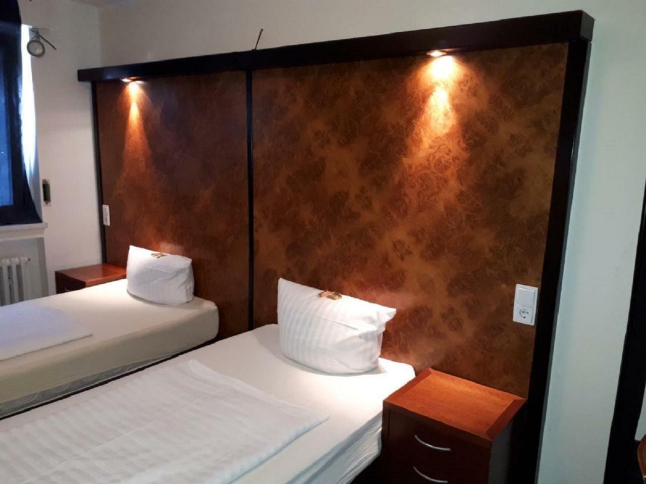 Gz Hostel Бонн Экстерьер фото